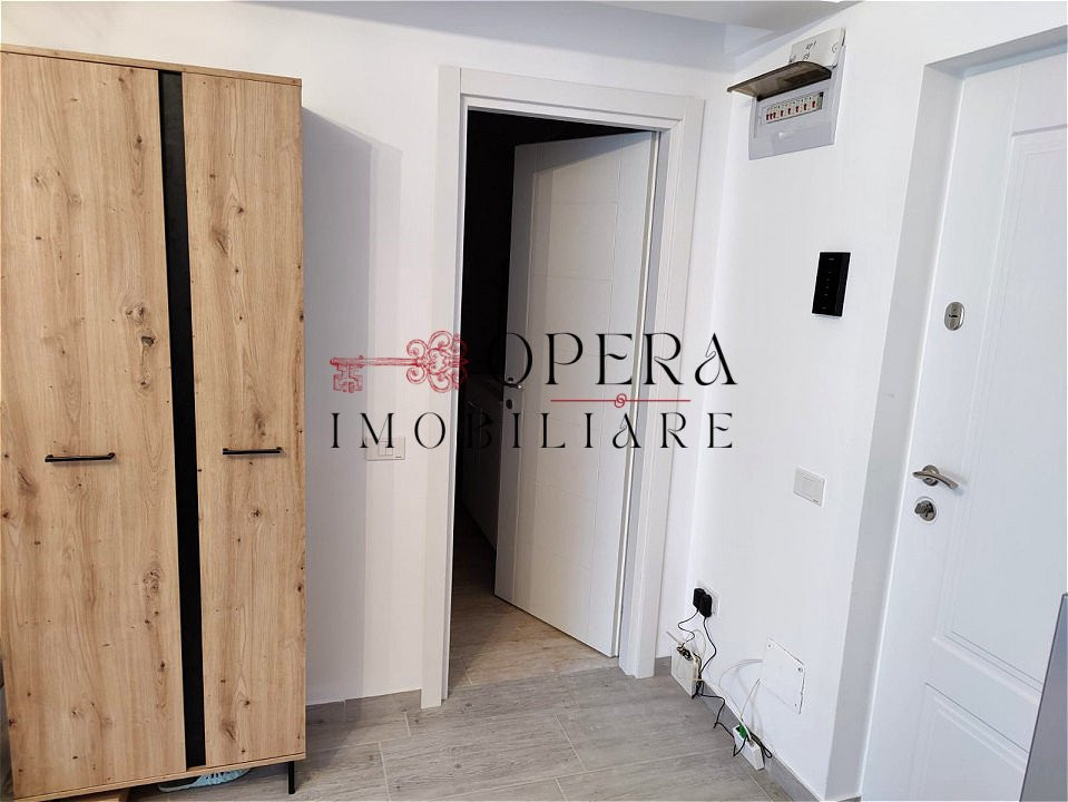 Apartament 2 camere, open space, de inchiriat, zona Podul de Fier -Moara de Vant