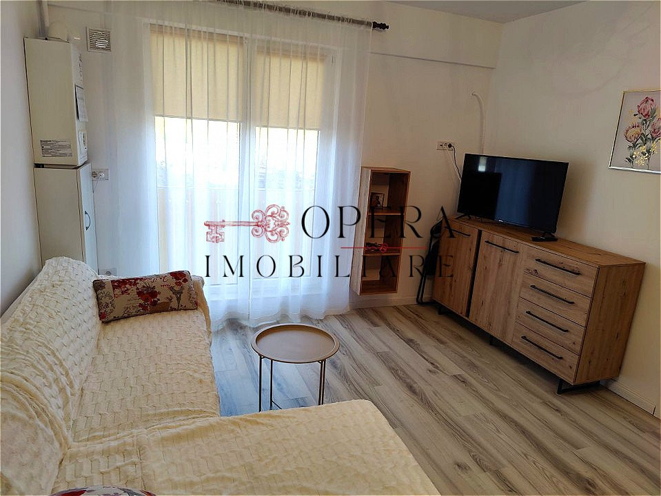 Apartament 2 camere, open space, de inchiriat, zona Podul de Fier -Moara de Vant