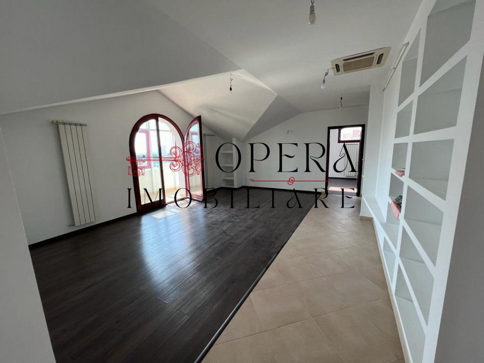 Apartament 3 camere, decomandat, zona Targu Cucu