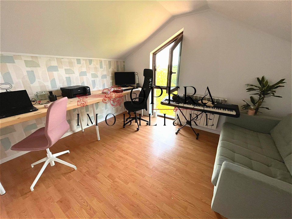 Vila individuala, 5 camere , Zona Nicolina / Strugurilor / Iasi