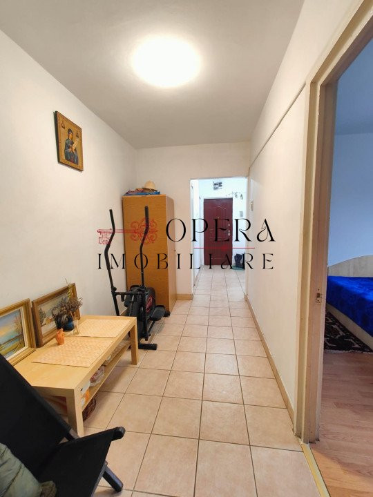 Oportunitate! Apartament 3 camere, decomandat, de vanzare, zona Dacia