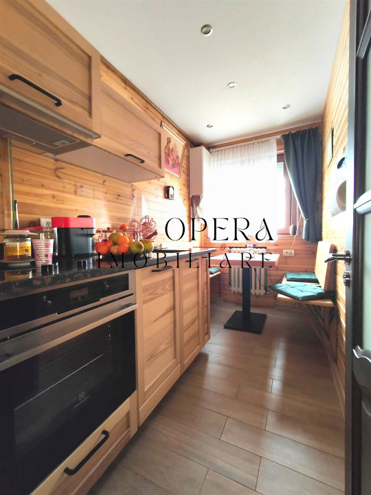 De vanzare! Apartament 2 camere decomandat, etaj intermediar, zona Ultracentrala