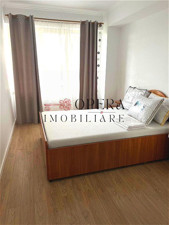 Apartament 2 camere, open space, de inchiriat, zona Copou - Royal Town