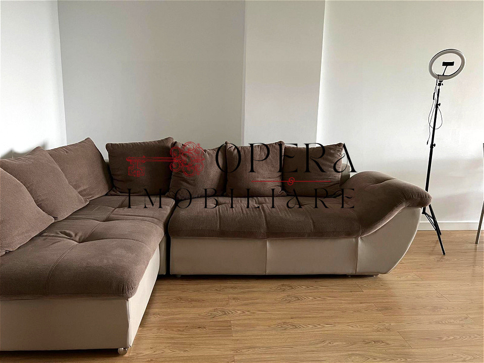 Apartament 2 camere, open space, de inchiriat, zona Copou - Royal Town