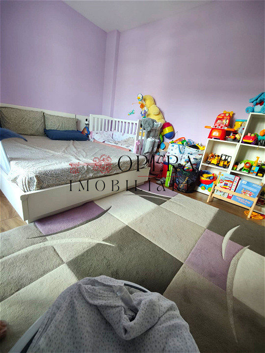 Apartament 2 camere, spatios, de vanzare, zona Bucium - Family Market