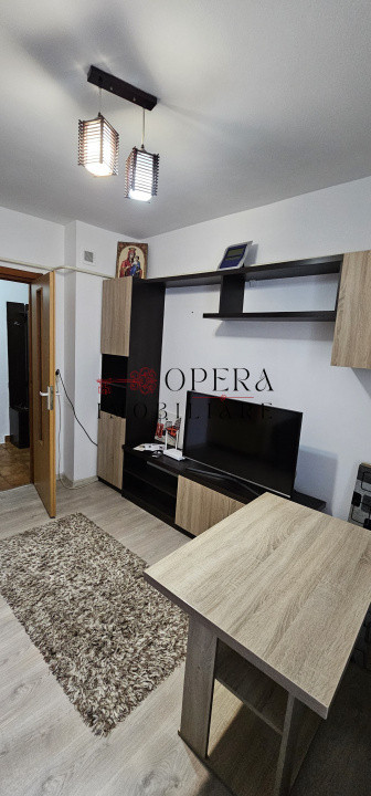 Apartament 2 camere, semidecomandat, de inchiriat, zona Tatarasi - Metalurgie