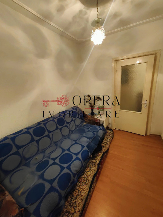 Oportunitate! Apartament cu 2 camere, decomandat, de vanzare, Mircea cel Batran