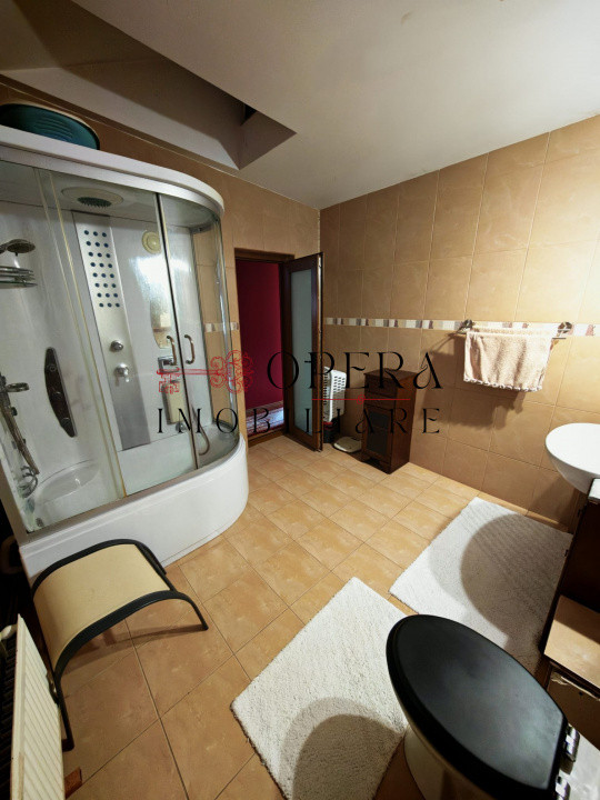  ​Vila de vanzare in Copou - Iasi / Reședință sau Clinică /D+P+1E