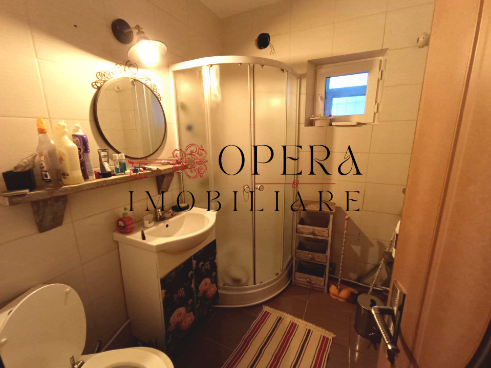 Apartament 2 camere semidecomandat, de vanzare, zona Tatarasi 