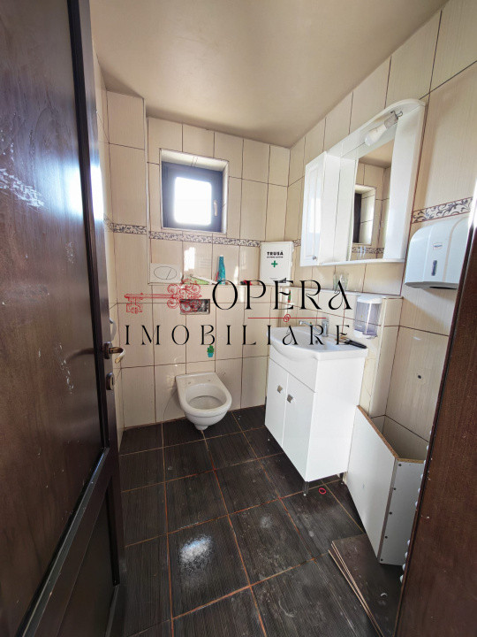 Vila individuala, 6 camere, de vanzare, zona Valea Ursului - Miroslava