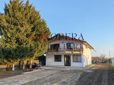 Vila individuala, 6 camere, de vanzare, zona Valea Ursului - Miroslava