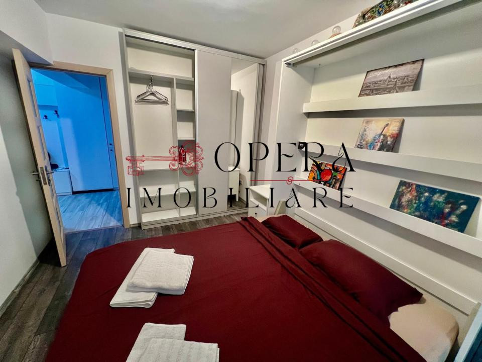 Apartament 3 camere, de inchiriat pentru 2 luni, zona Ultracentrala 