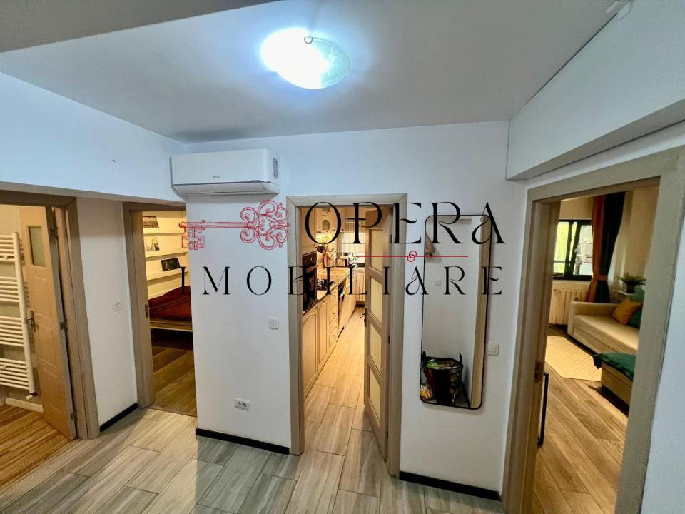 Apartament 3 camere, de inchiriat pentru 2 luni, zona Ultracentrala 