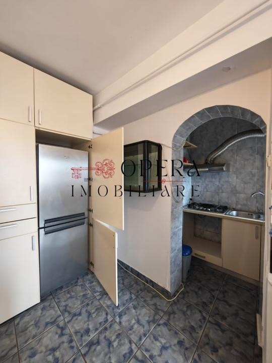 Apartament 2 camere, de inchiriat, zona Pacurari