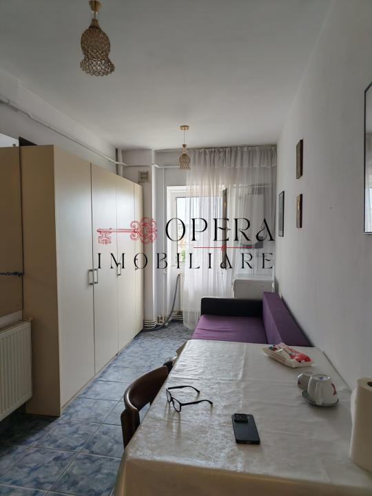 Apartament 2 camere, de inchiriat, zona Pacurari