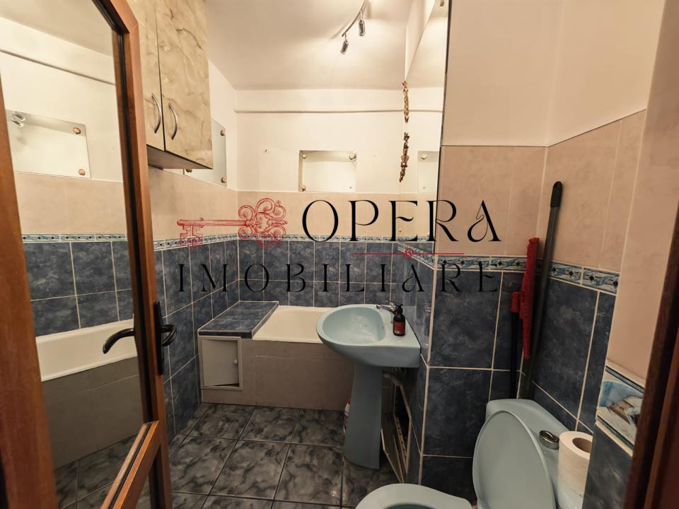 Apartament 2 camere, de inchiriat, zona Pacurari
