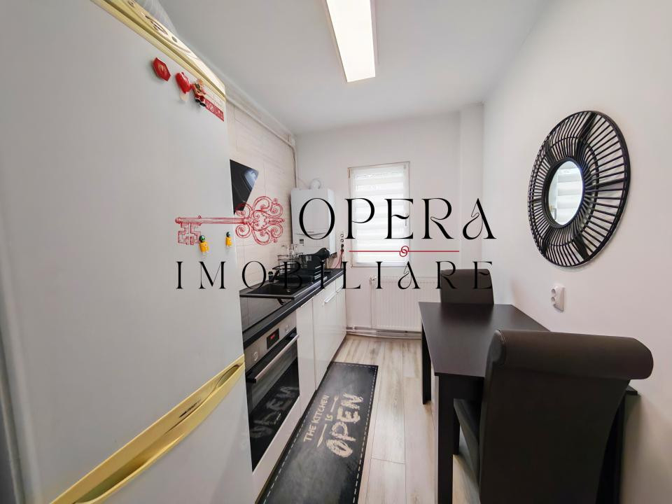 Oportunitate! Apartament 3 camere, nedecomandat, zona Podu Ros - de vanzare