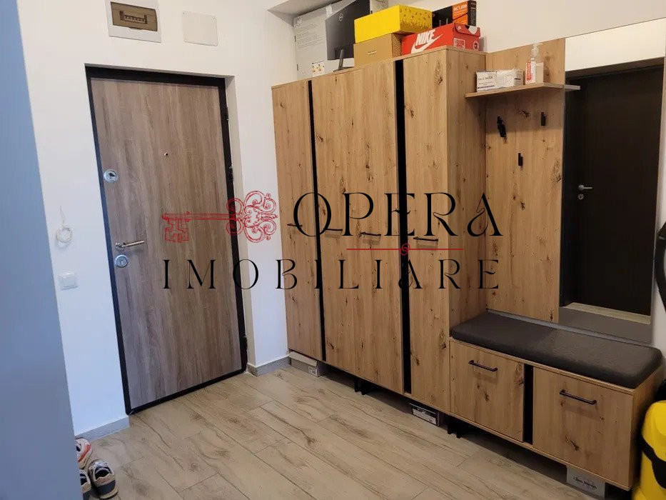 Apartament 1 camera, decomandat, de inchiriat, zona Ultracentrala - Palas