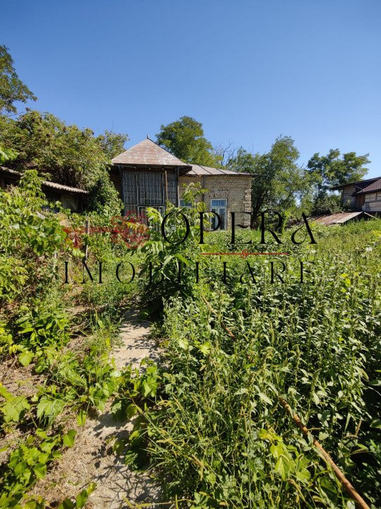 Casa individuala, de vanzare zona Copou - Sararie