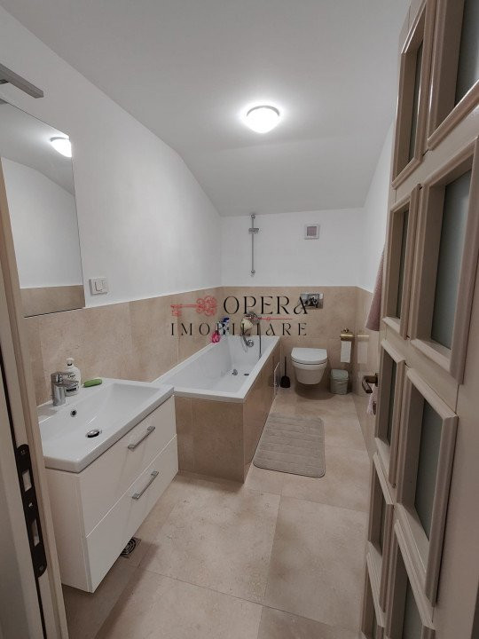 Vila tip duplex, de vanzare, zona Copou - Sadoveanu